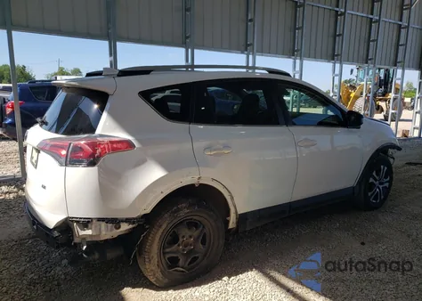 2018 Toyota Rav4 Le z USA, uszkodzony, nr VIN JTMZFREVXJJ202936